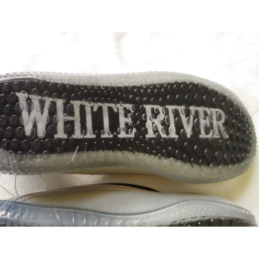 White River Aqua Sox Boys 5M New With Tags Water Shoes Bass pro Beachwear Beach